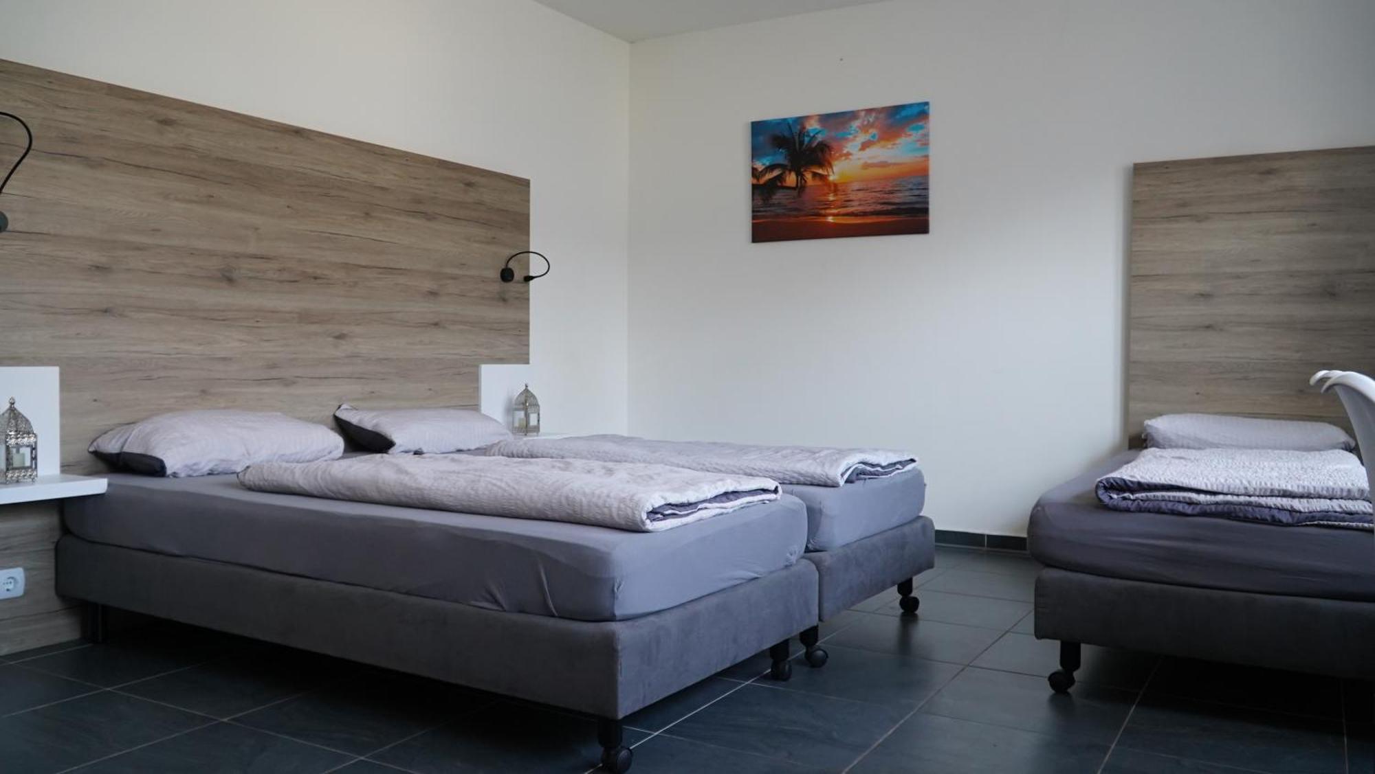 Mk - Free Wifi & Parking - 24h Check-in Oyten