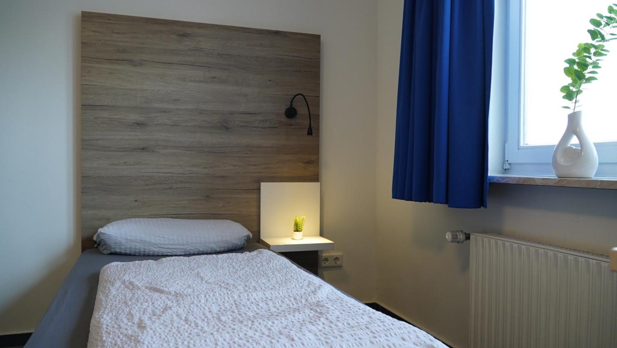 Auberge de jeunesse Mk - Free Wifi & Parking - 24h Check-in