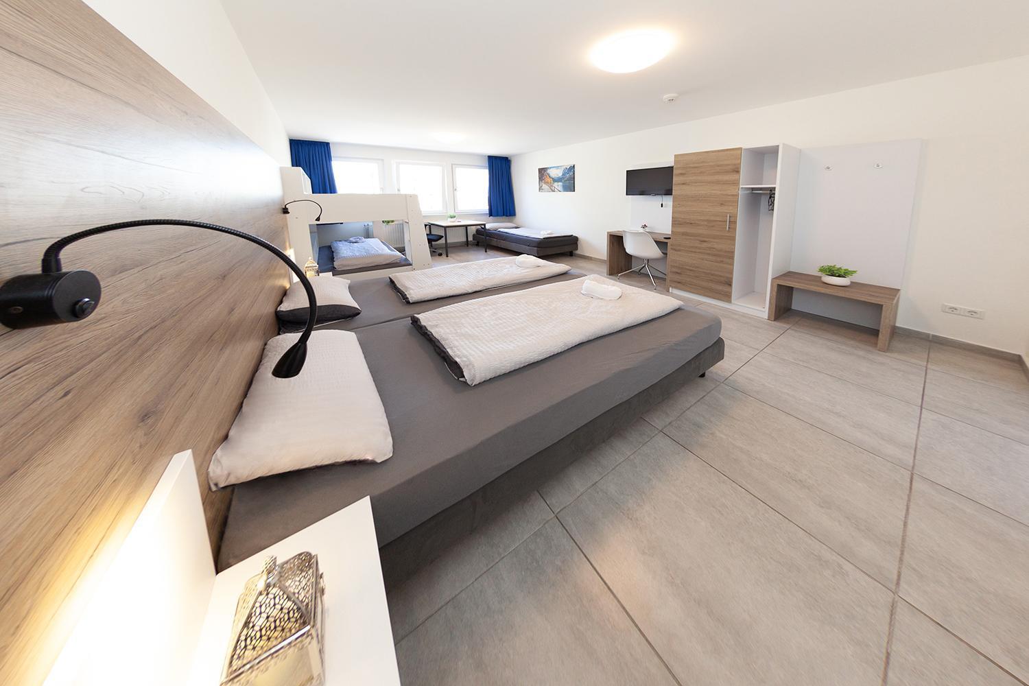 Mk - Free Wifi & Parking - 24h Check-in Auberge de jeunesse *